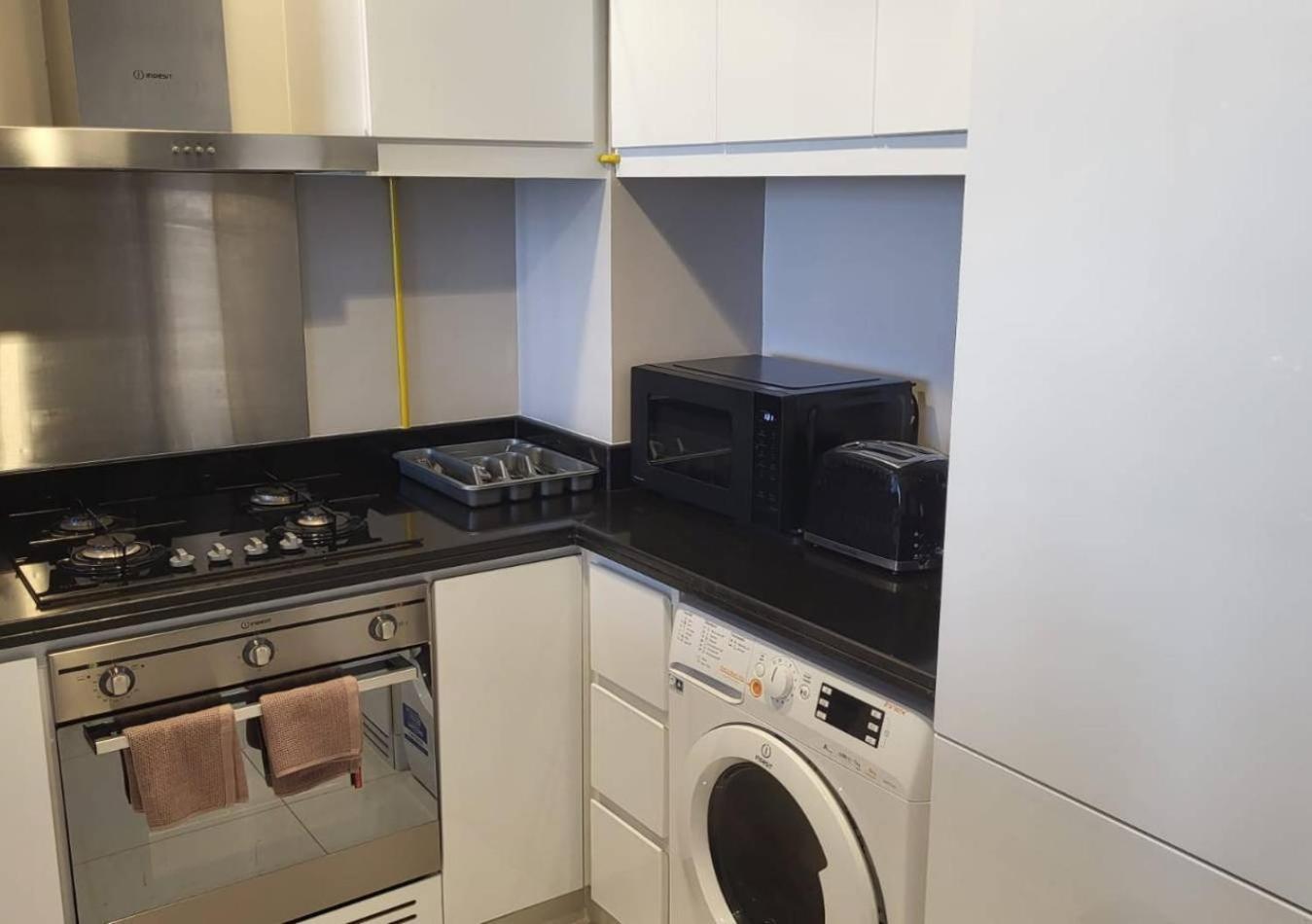 Apartment Artesia Tower D - 1br - Allsopp&allsopp *